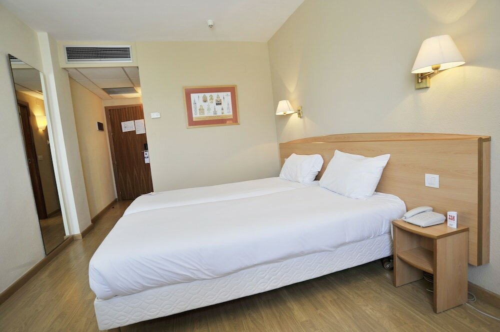 Фото Campanile Hotel Murcia