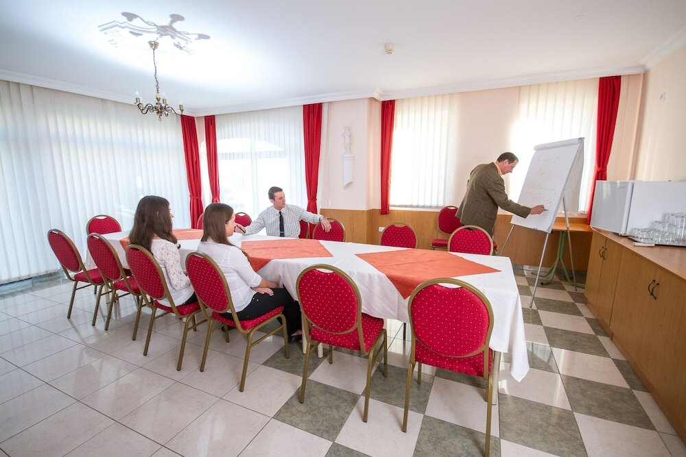 Фото Platan Hotel