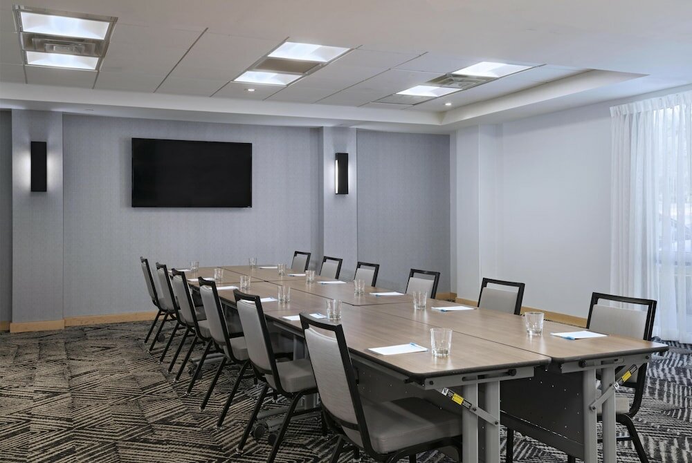 Фото Hyatt Place Austin/Arboretum - Domain Area