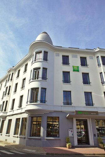 Гостиница Ibis Styles Moulins Centre в Мулене