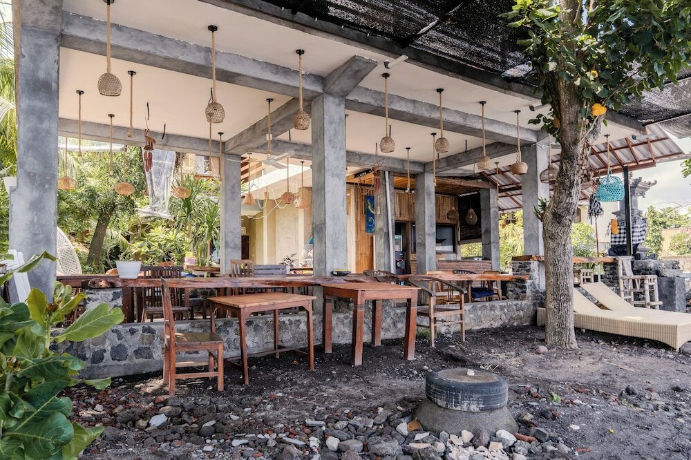 Фото Amed Sari Beach Guesthouse