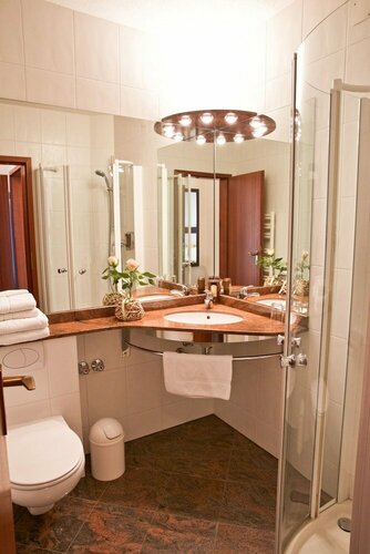 Гостиница Hotel Westend в Фюрте