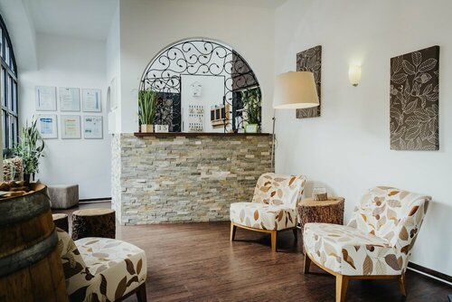 Гостиница Hotel & Restaurant Hessischer Hof в Хайнбурге