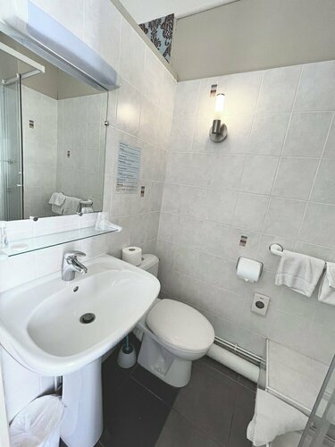 Гостиница Hôtel Le National в Сете