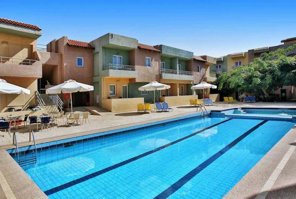 Cosman Hotel Apartments - 14