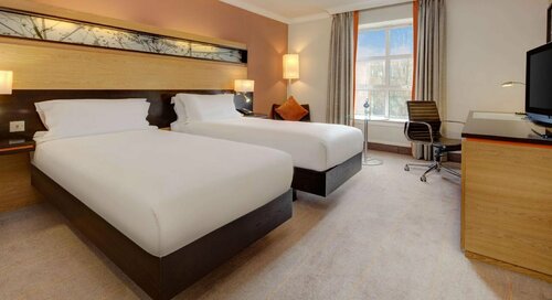 Гостиница Hilton Dublin в Дублине