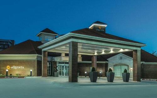 Гостиница La Quinta Inn & Suites by Wyndham Dallas Plano West в Плано