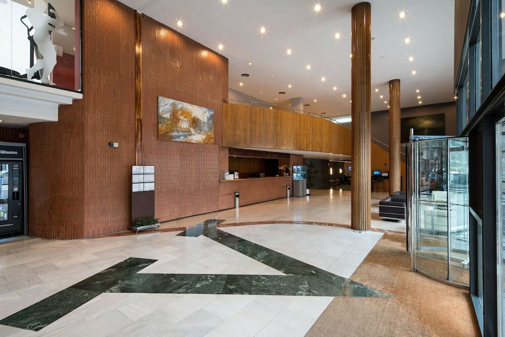 Фото Catalonia Gran Hotel Verdi