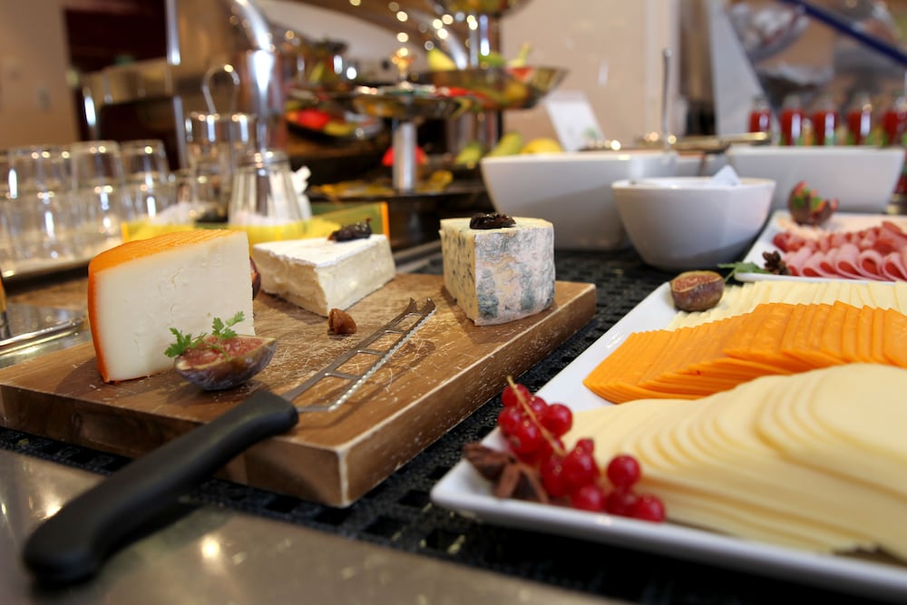 Фото Gresham Belson Hotel
