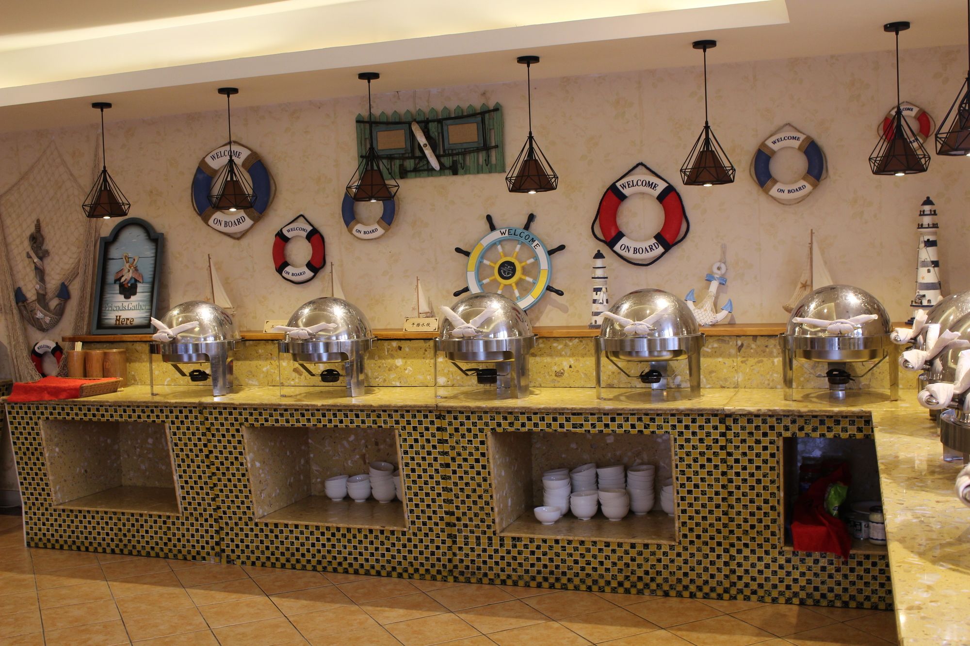 Фото Xiamen Hooray Hotel