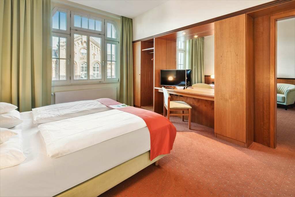 Фото Best Western Plus Hotel Excelsior