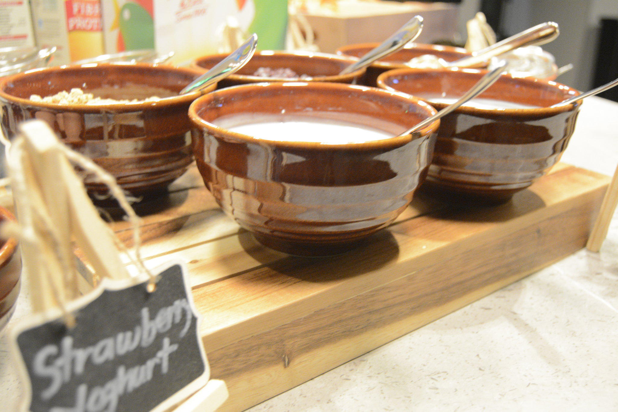 Фото Staybridge Suites London Heathrow - Bath Road, an Ihg Hotel