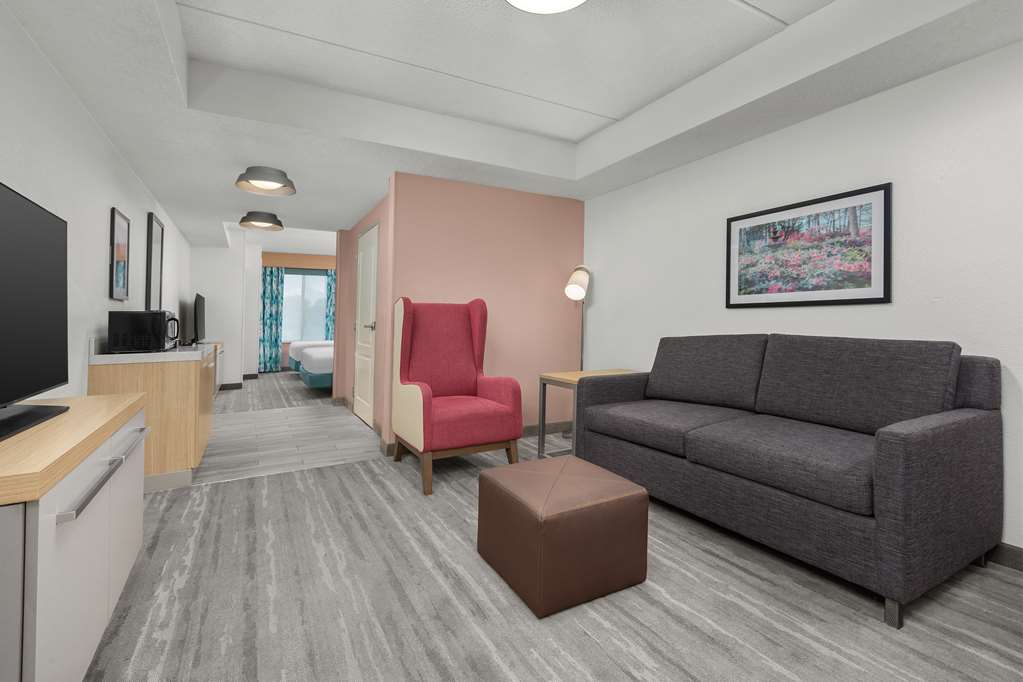 Фото Hilton Garden Inn Greensboro