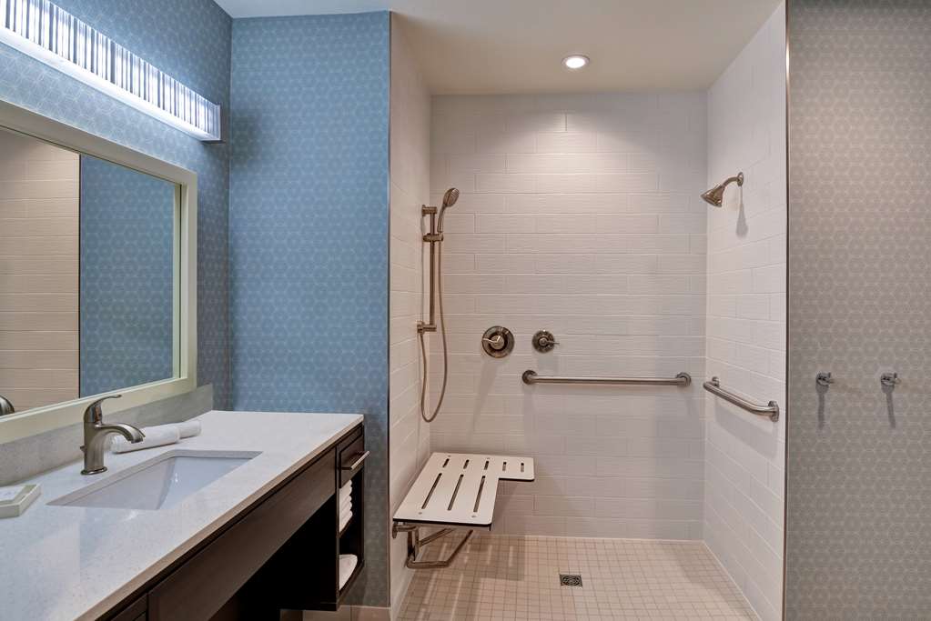 Фото Home2 Suites by Hilton Las Vegas Strip South