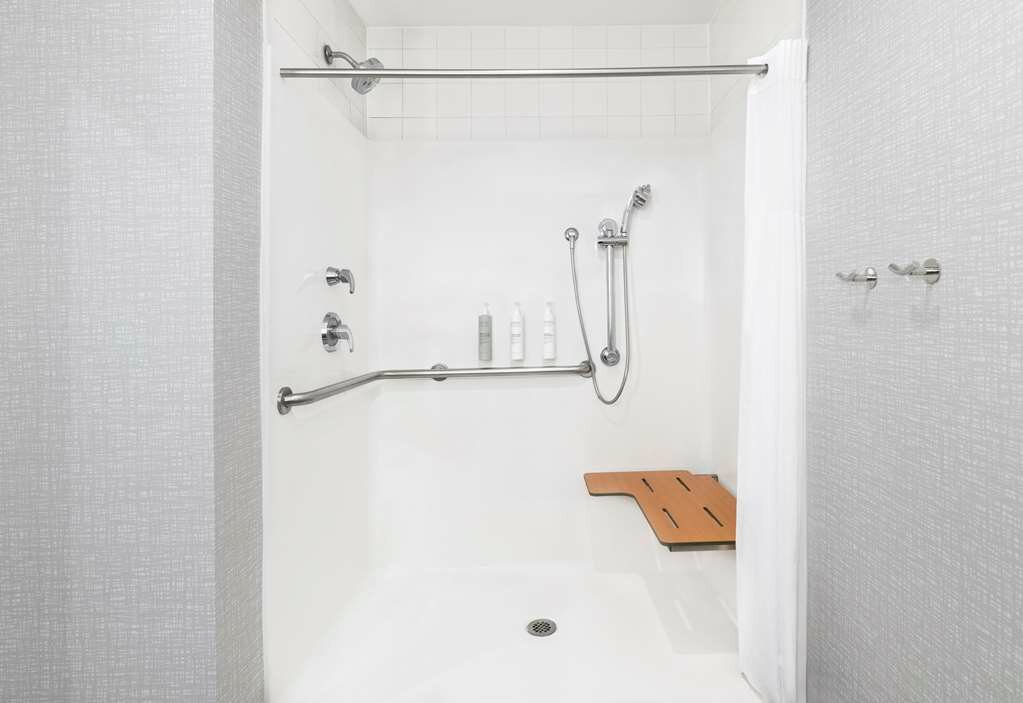 Фото Hampton Inn Olathe