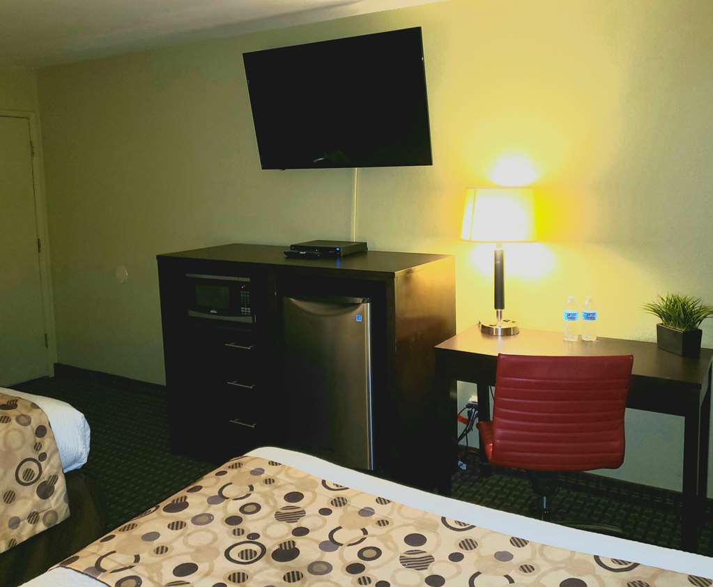 Фото SureStay Hotel by Best Western Vallejo Napa Valley