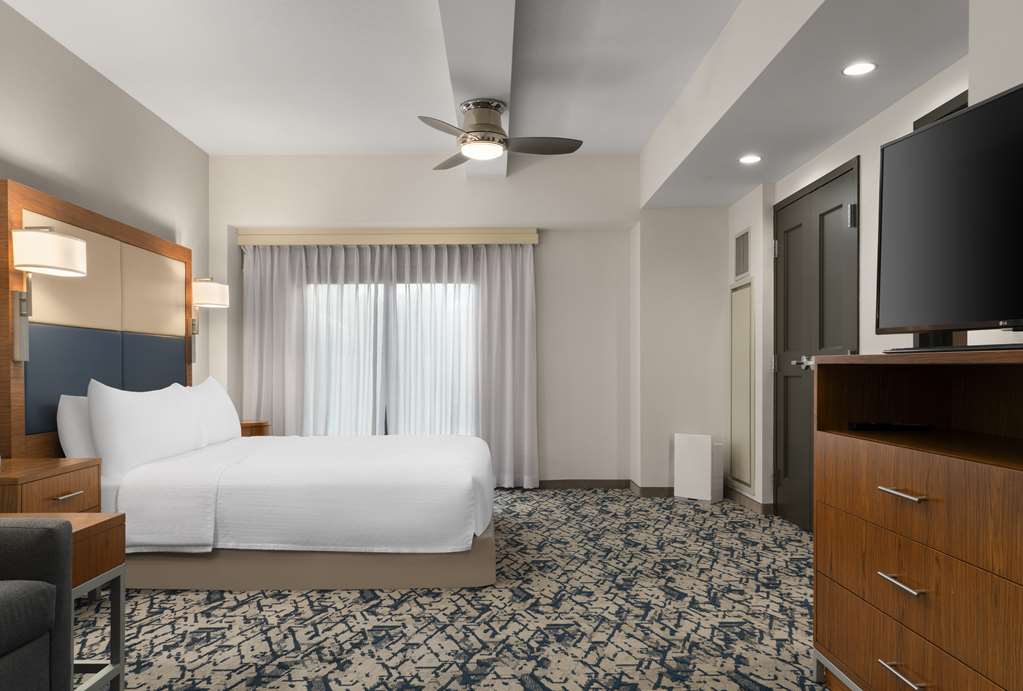 Фото Homewood Suites by Hilton Boston Brookline-Longwood Medical