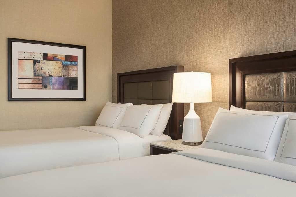 Фото Hilton Tampa Downtown