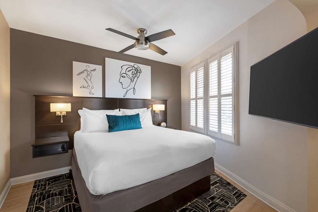 Фото Best Western Plus Hawthorne Terrace Hotel