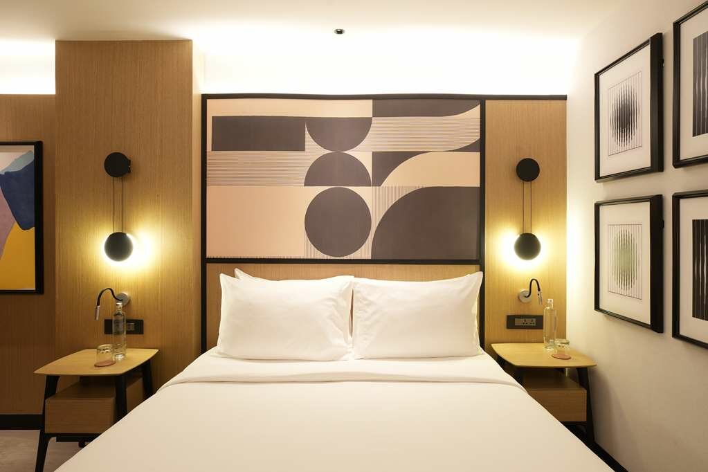 Фото Parallel Hotel