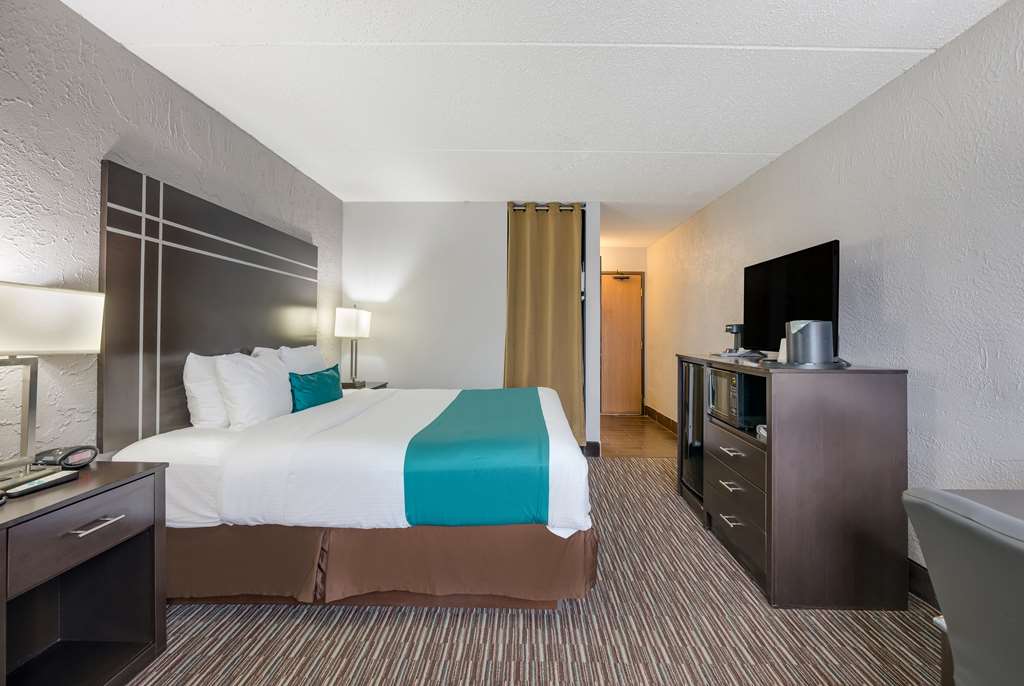 Фото Best Western Waukesha Grand