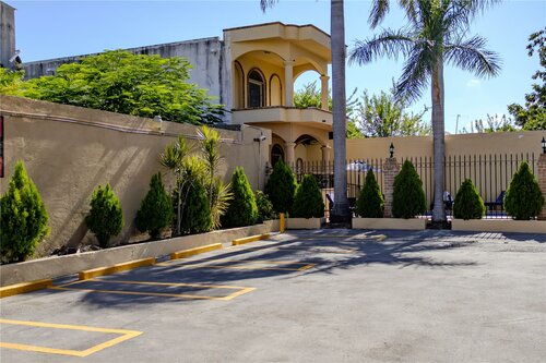 Гостиница Best Western Hotel Plaza Matamoros в Браунсвилле