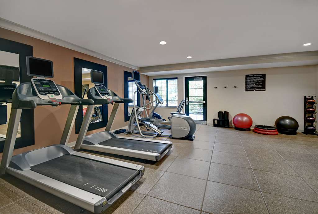 Фото Homewood Suites by Hilton Eatontown
