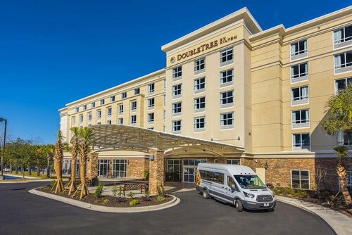 Гостиница DoubleTree by Hilton North Charleston - Convention Center в Норт-Чарлстоне