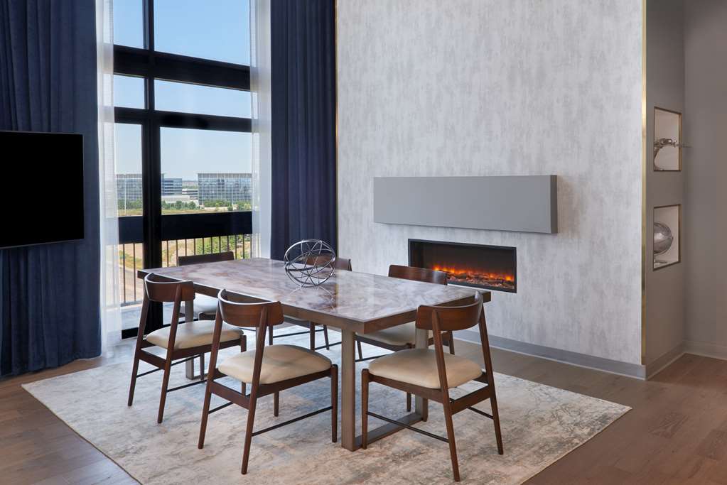 Фото Hilton Mississauga/Meadowvale
