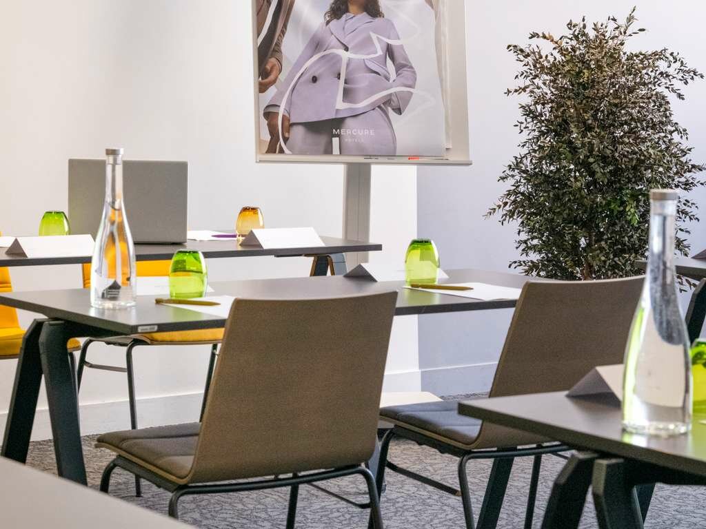 Фото Отель Mercure Hyeres Centre