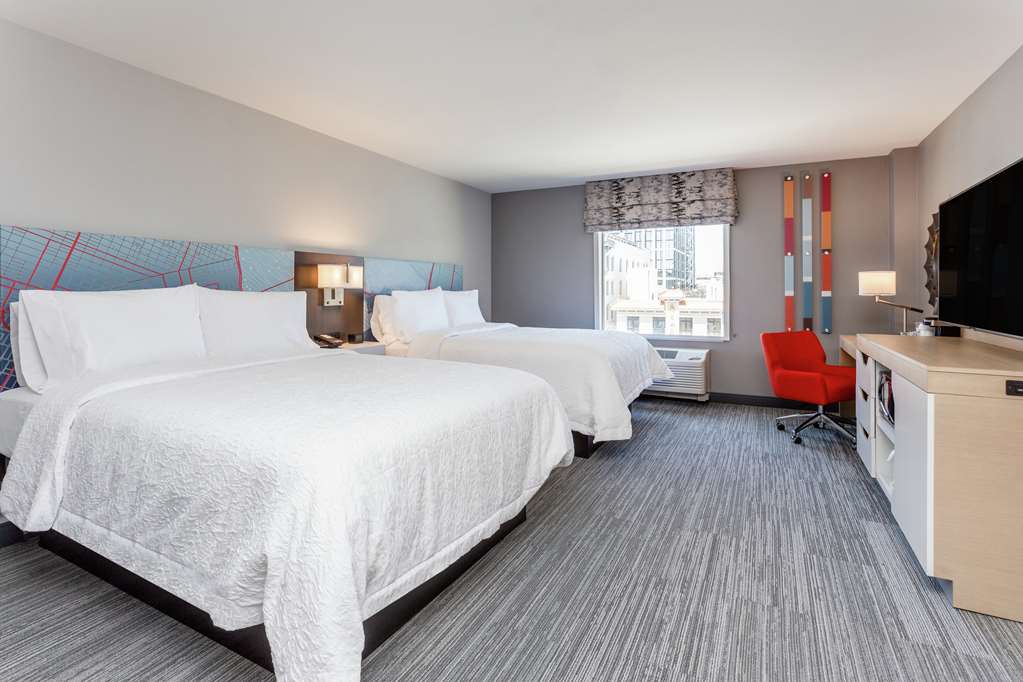 Фото Hampton Inn Oakland Downtown-City Center