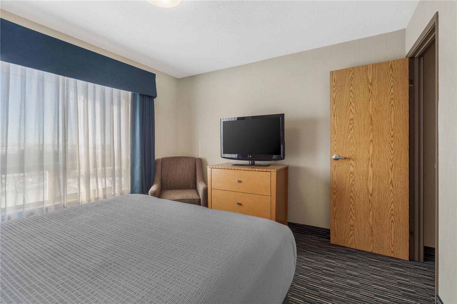 Фото Best Western Grande Prairie Hotel & Suites