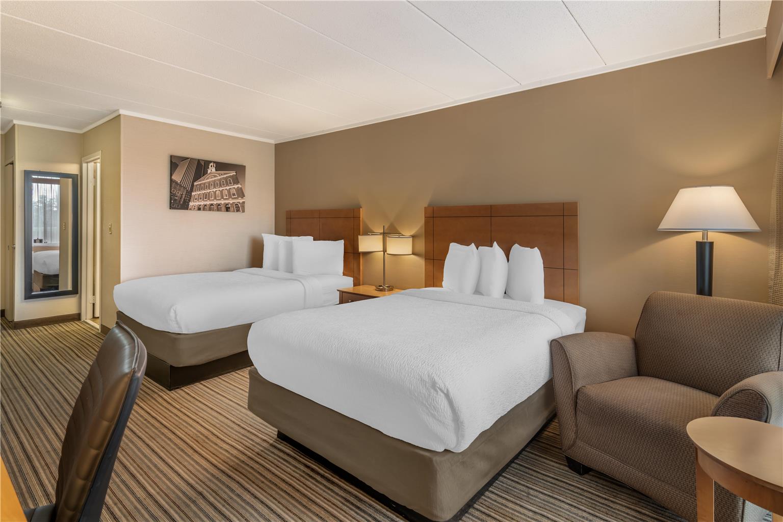 Фото Best Western Plus Waltham Boston