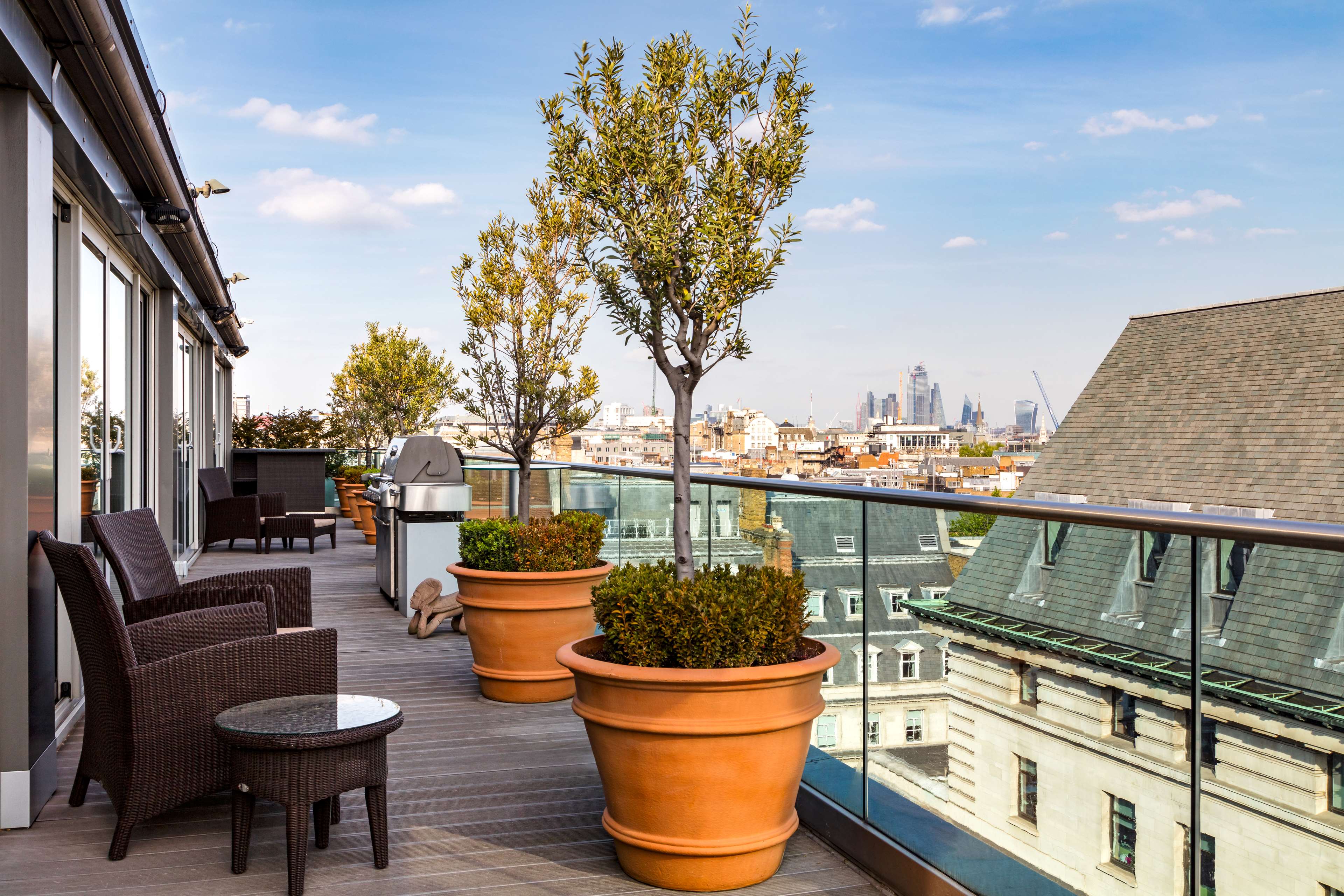 Фото The May Fair, A Radisson Collection Hotel, Mayfair London
