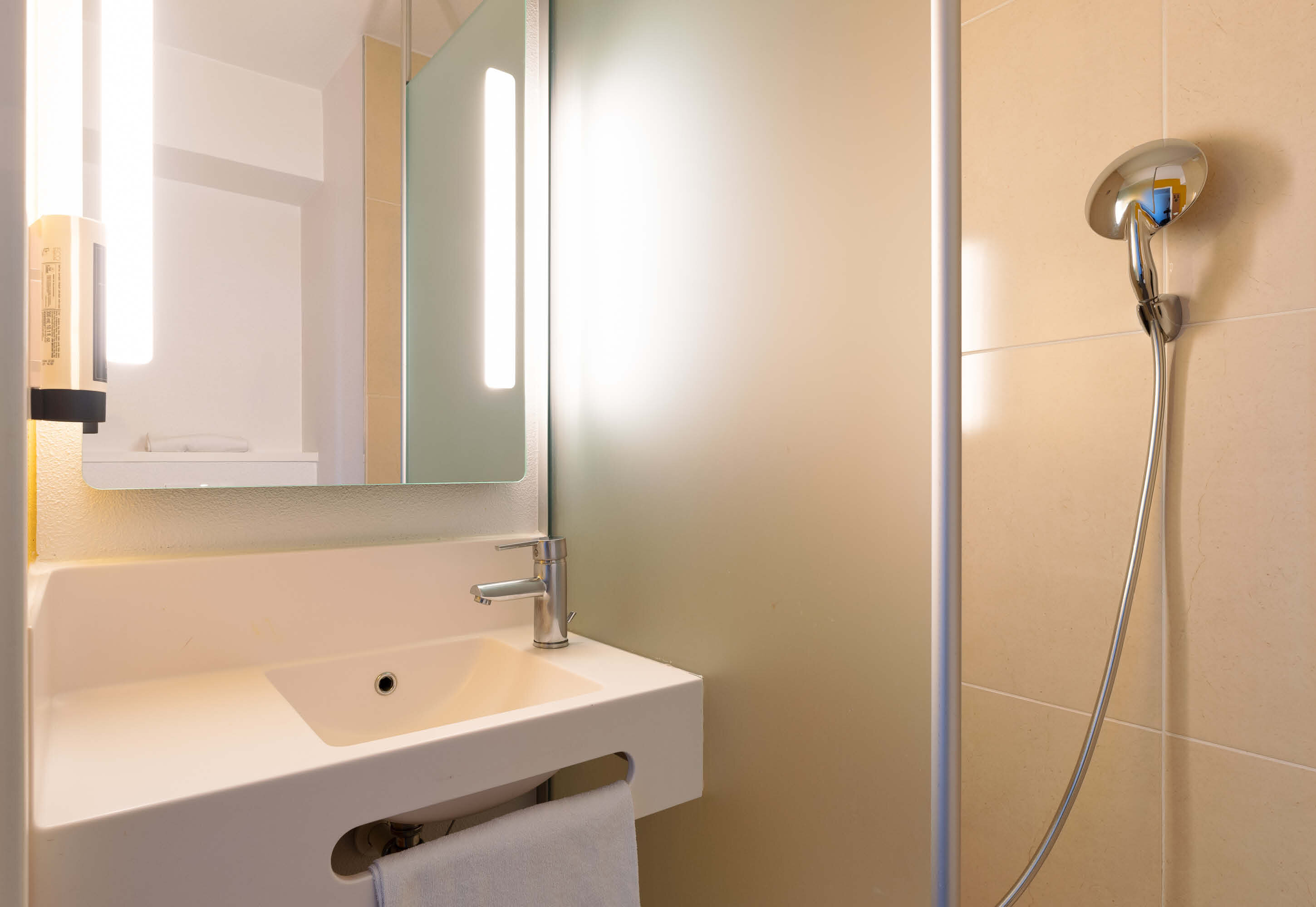 Фото B&b Hotel Lyon Sud Etats-Unis