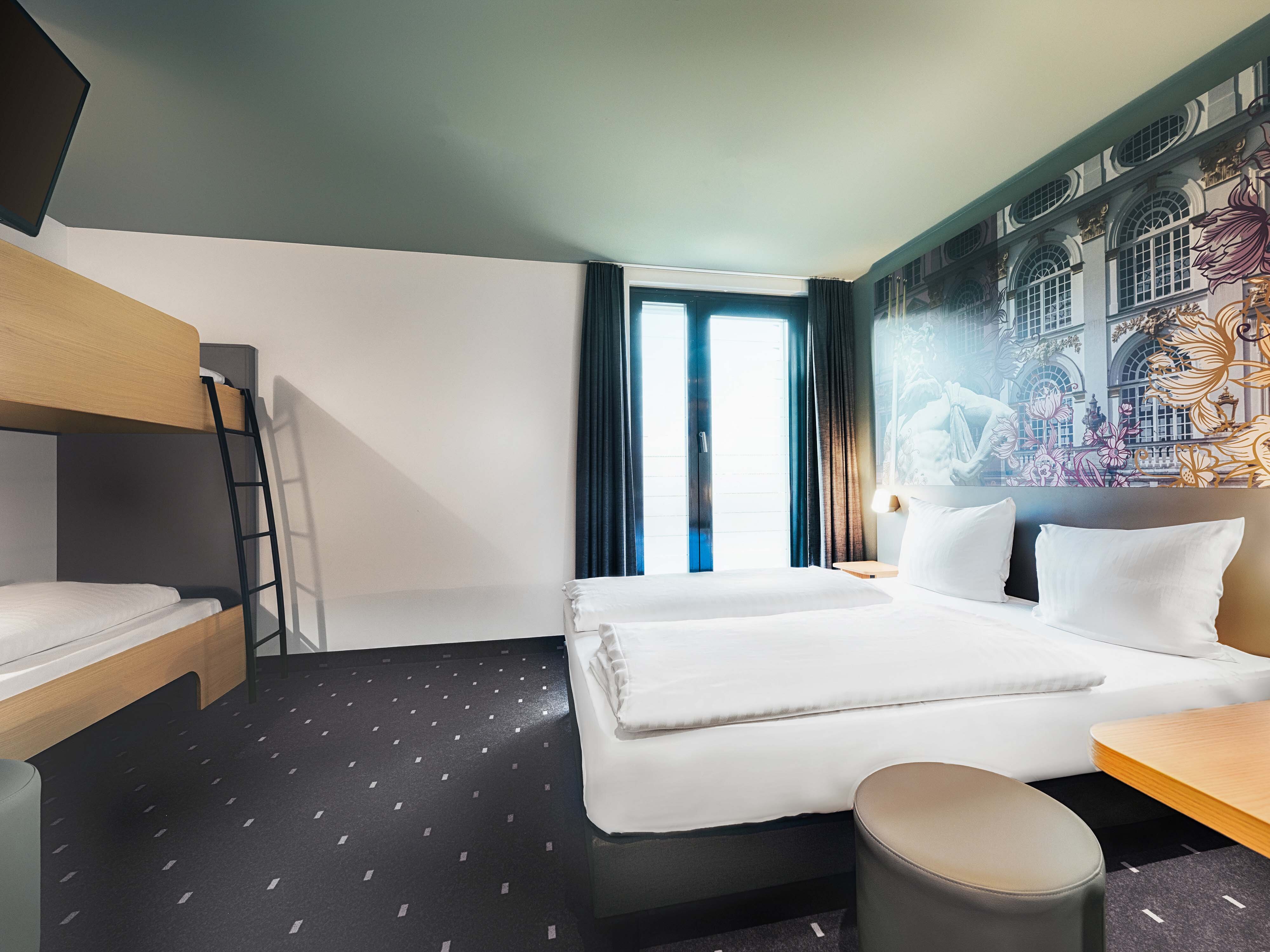 Фото B&b Hotel München-Moosach