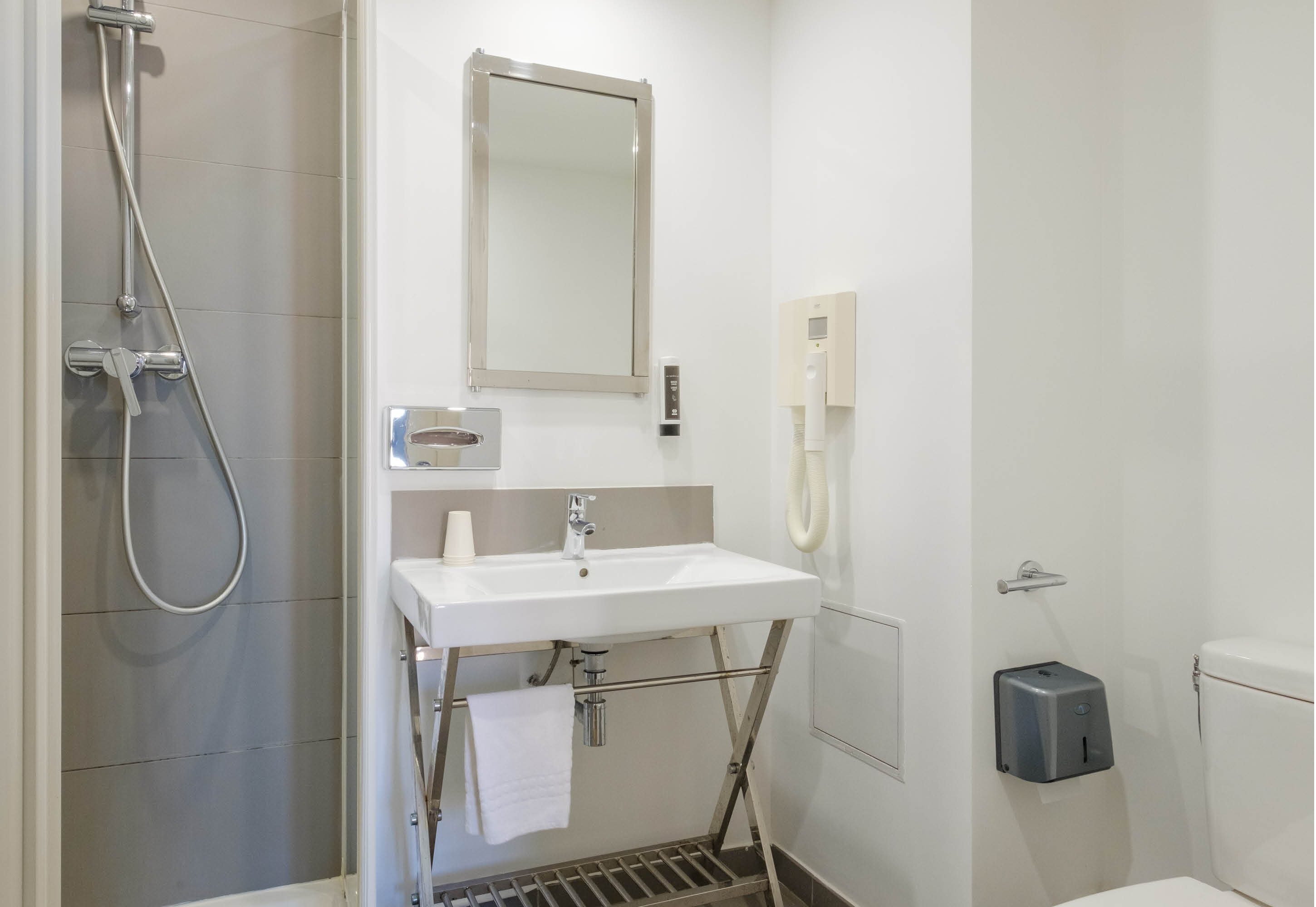 Фото B&b Hotel Antibes Juan-les-Pins