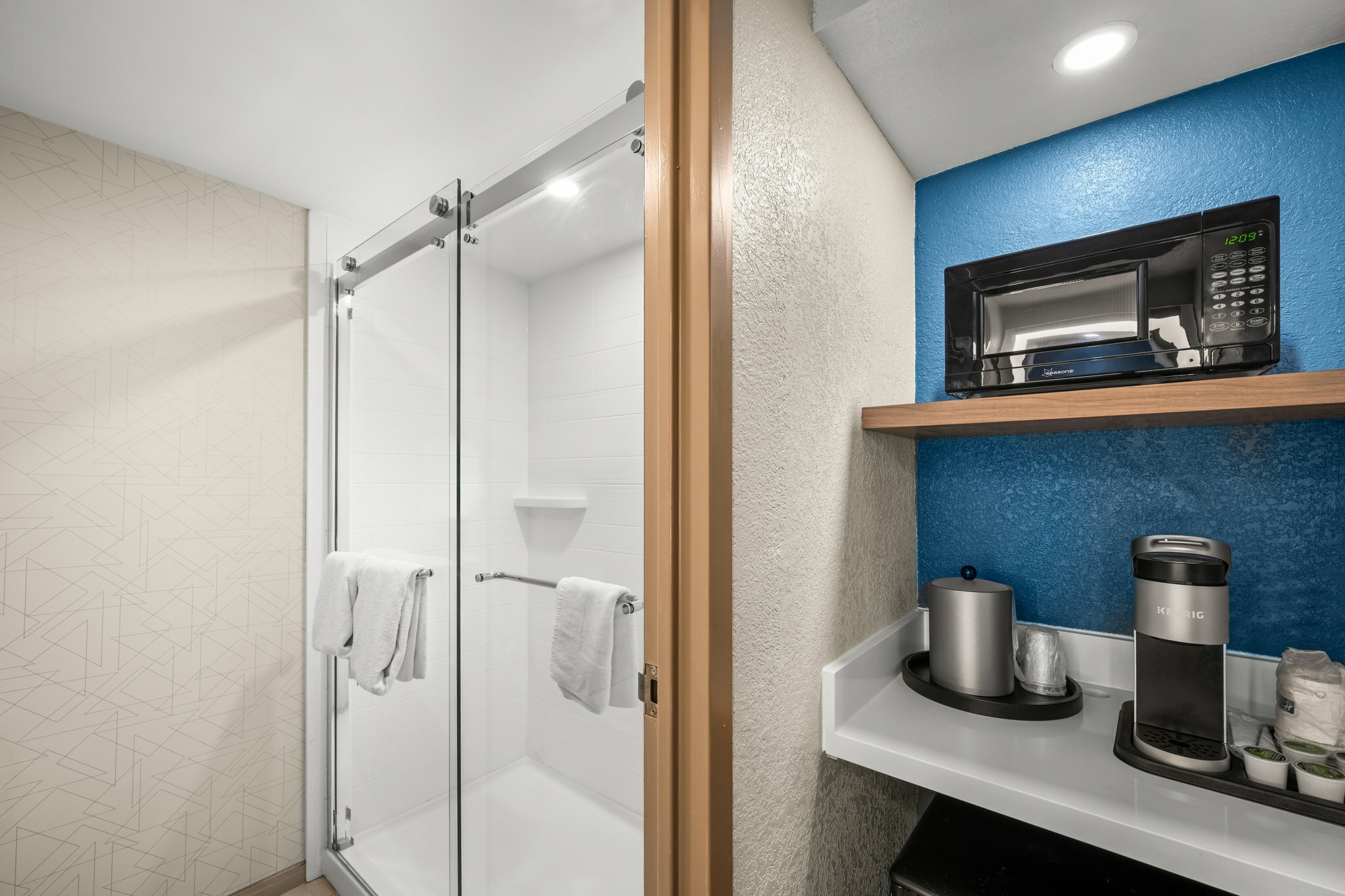 Фото Holiday Inn Express Boston North Woburn by Ihg