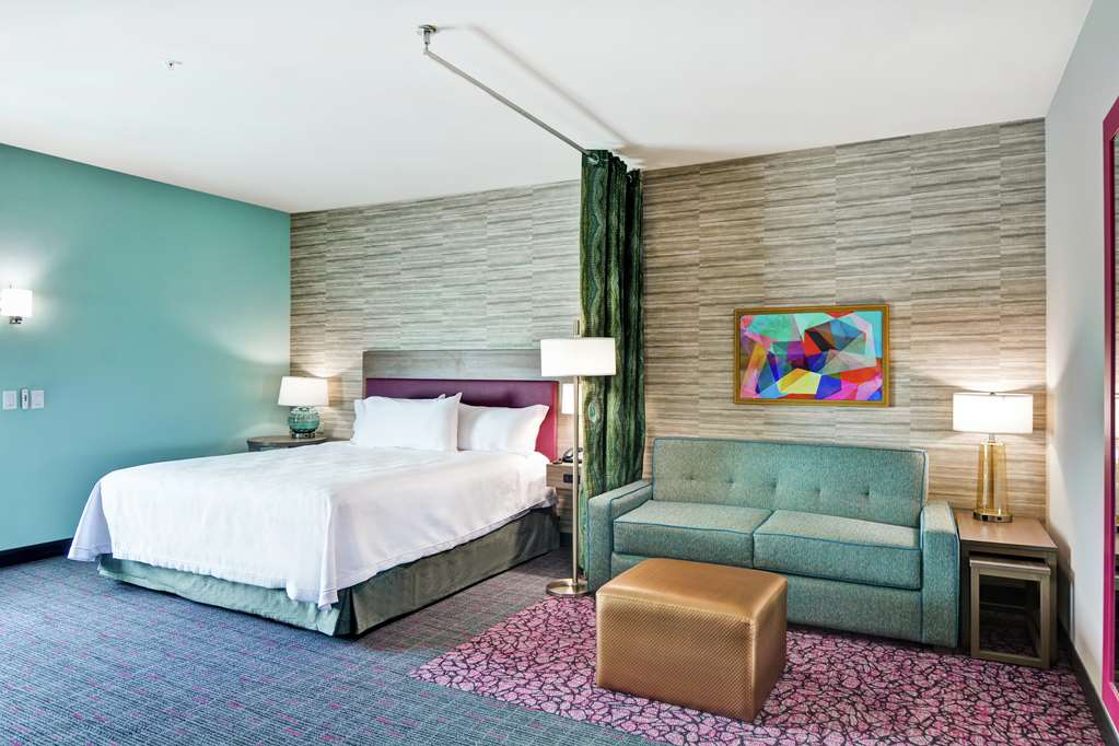 Фото Home2 Suites by Hilton Pecos