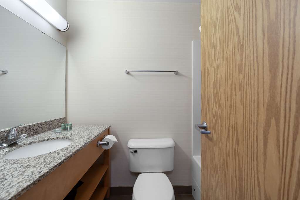 Фото Best Western Grande Prairie Hotel & Suites