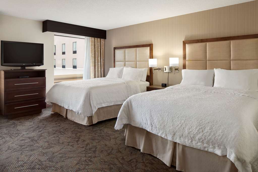 Фото Hampton Inn & Suites Detroit/Sterling Heights