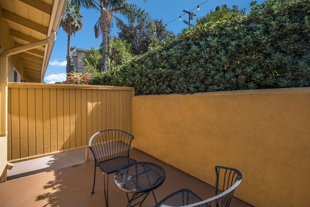 Фото Best Western Woodland Hills Inn