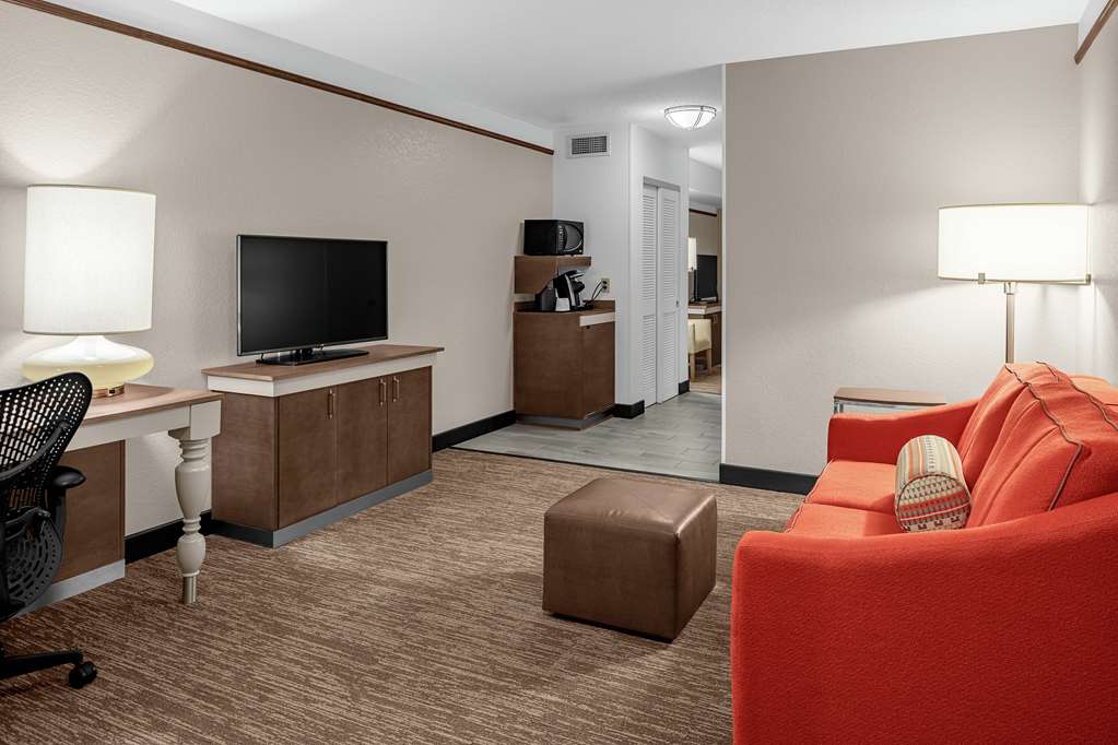 Фото Hilton Garden Inn Wilmington Mayfaire Town Center