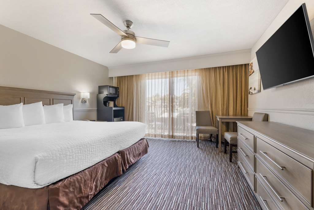 Фото Best Western San Marcos Inn