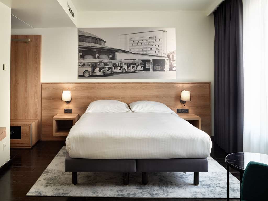 Фото Park Inn by Radisson Luxembourg City