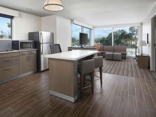 Фото Hyatt House San Jose Airport