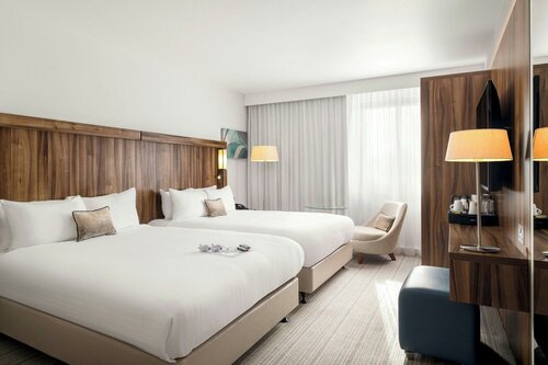 Гостиница Courtyard by Marriott Glasgow Airport