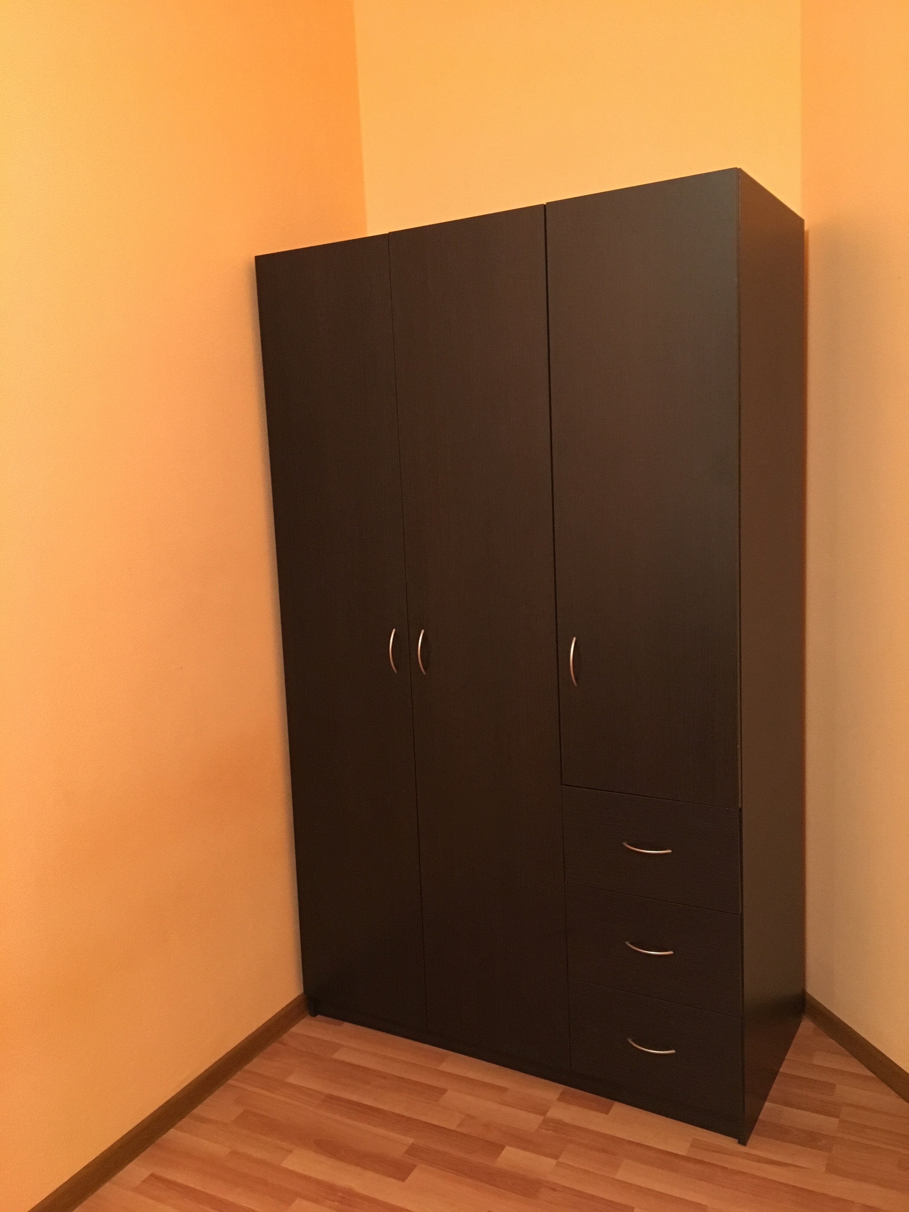 Фото ДонКлюч на Варфоломеева 222а/108а