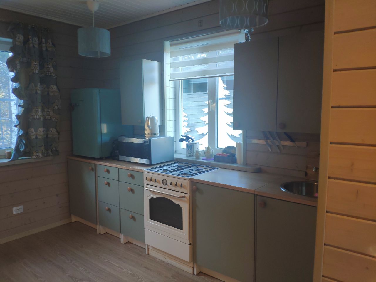 Фото Домики под соснами