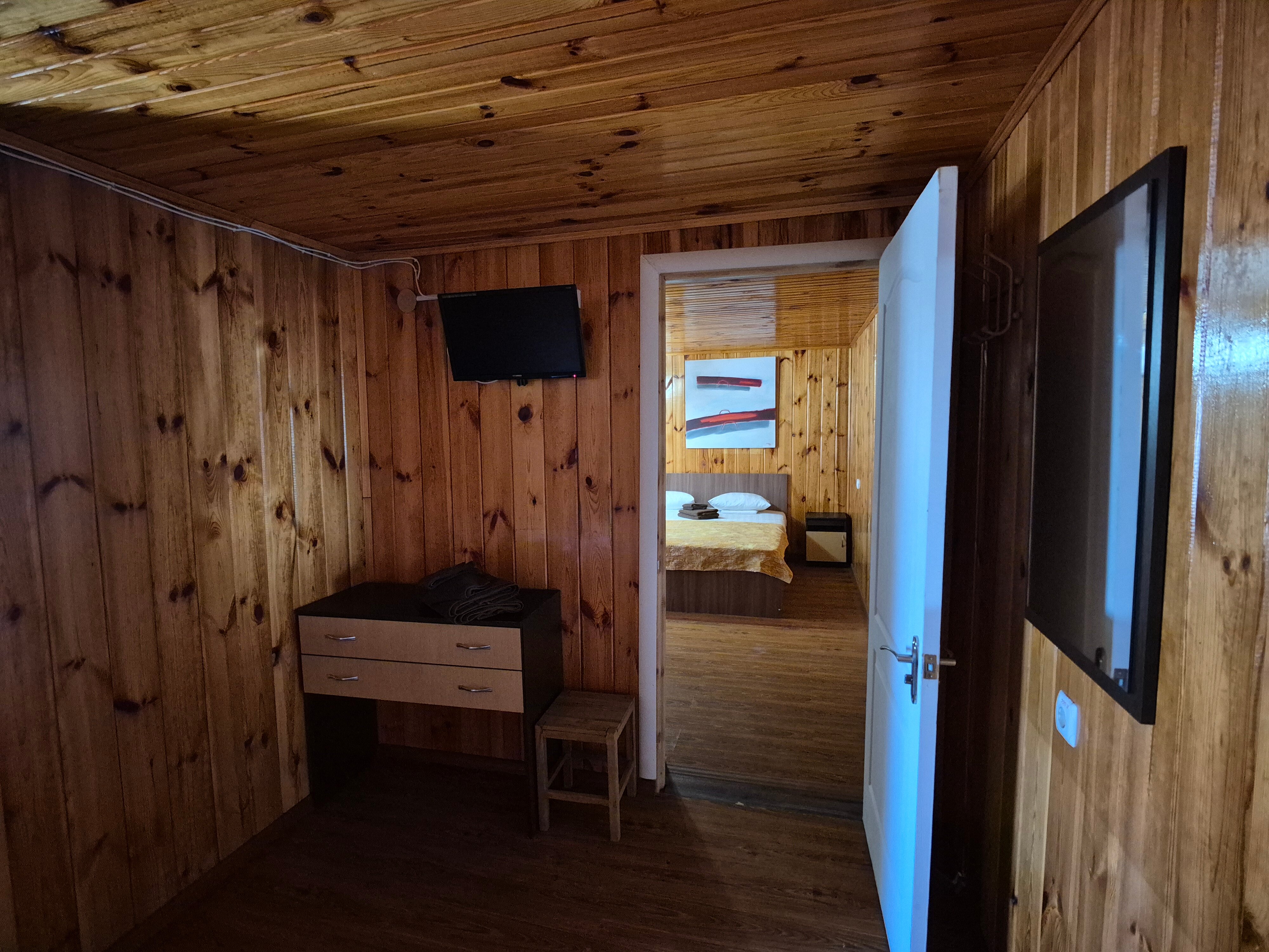 Фото Юнге Арт Кэмп